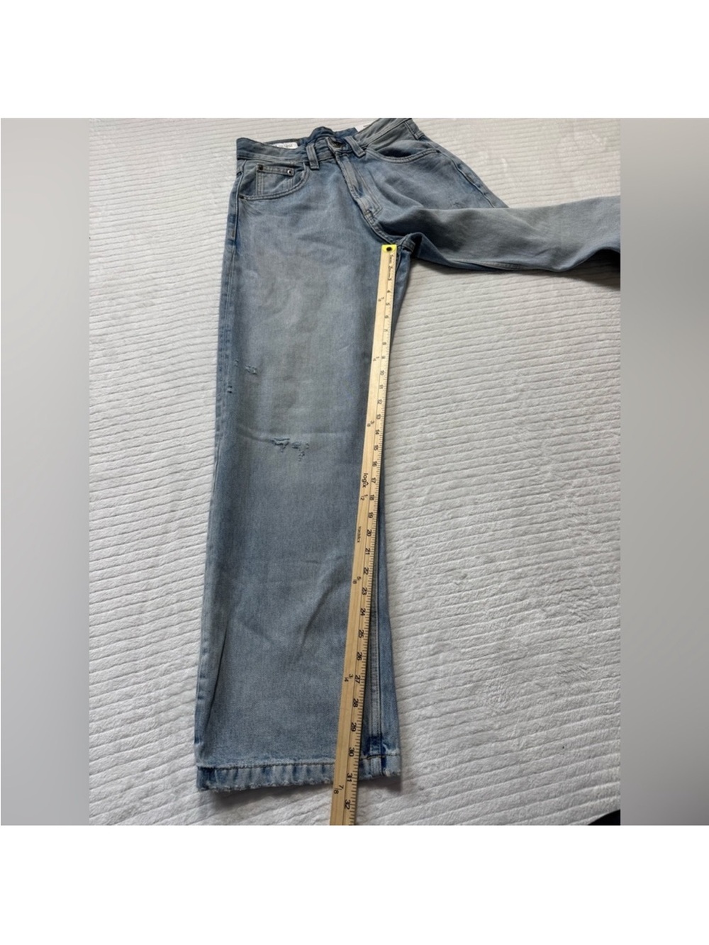Zara Light Wash Men’s Bootcut Jeans - Picture 2 of 10